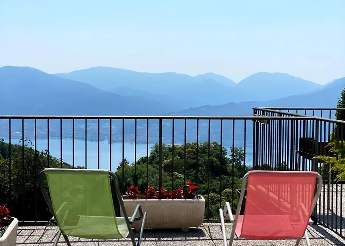 Apartment Casa Al Campanile First Floor, Leonardoshome *